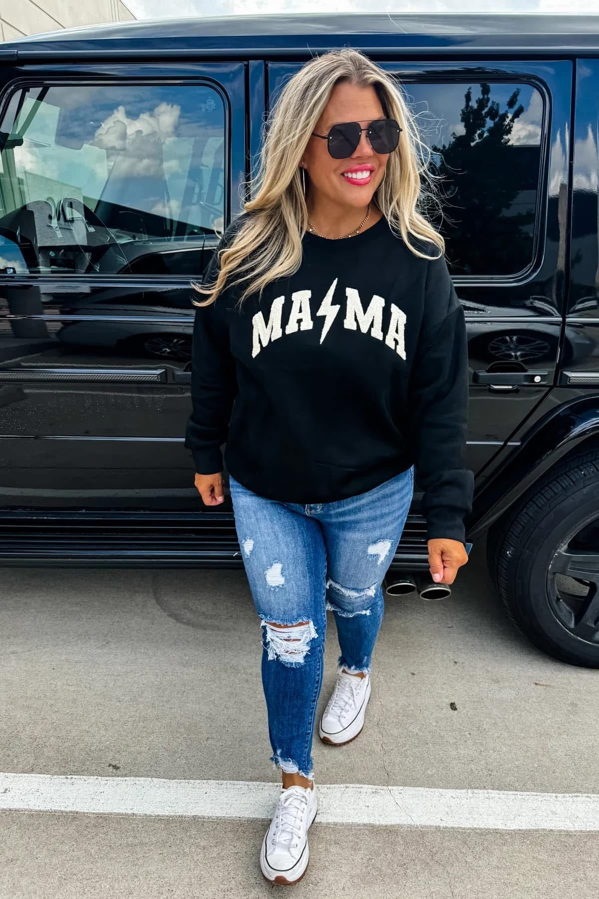 MAMA SHERPA LETTER SWEATSHIRT