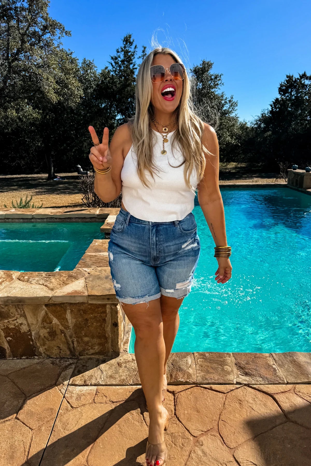 GEORGIA DISTRESSED SHORTS