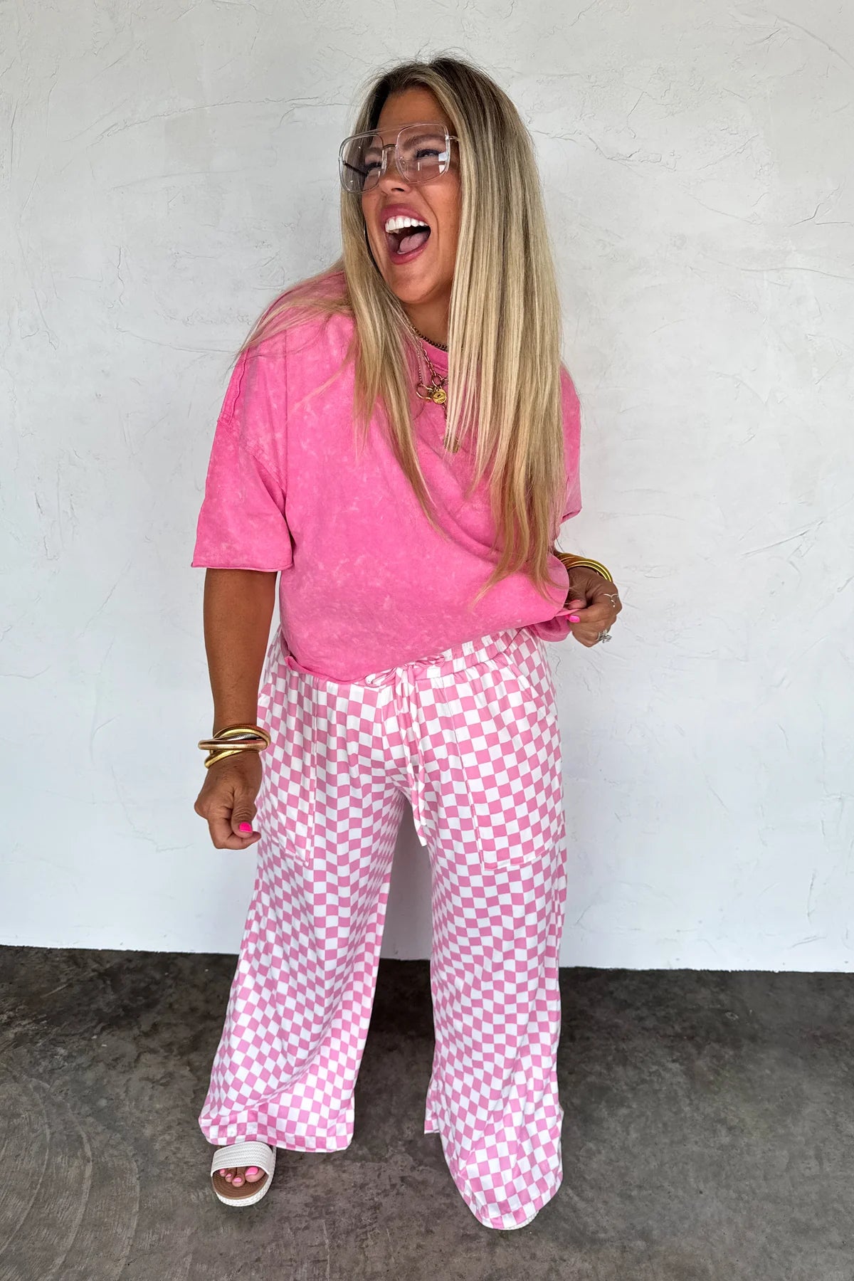 REGAN RAW HEM PINK TEE