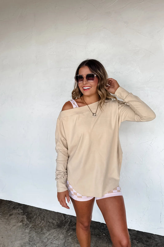 BUTTERY BEIGE FALL ZOEY ATHLEISURE TOP