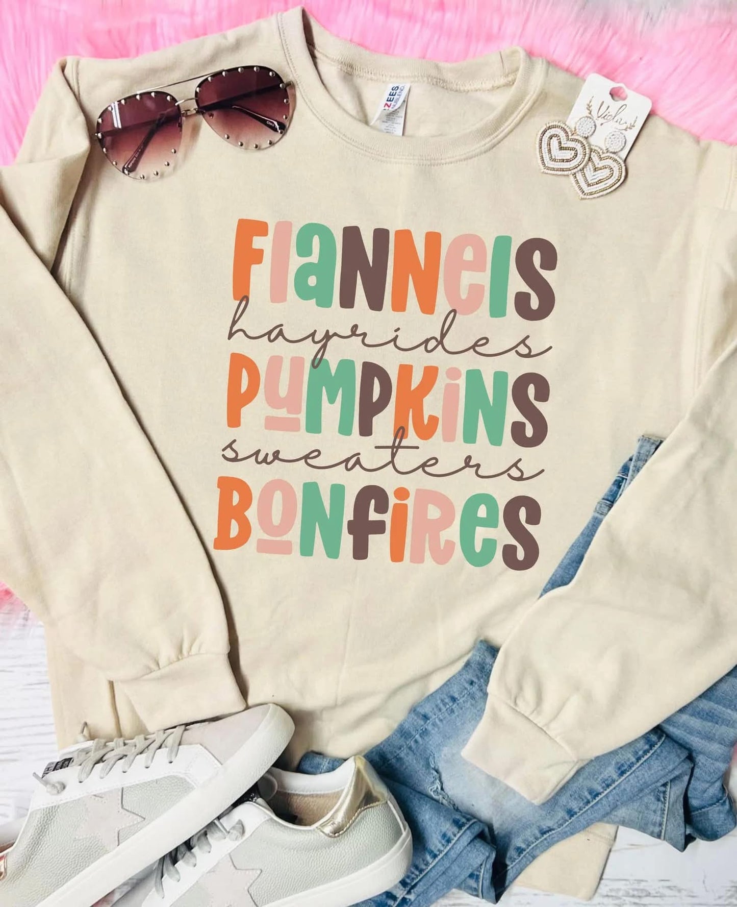 FLANNELS, HAYRIDES, PUMPKINS, SWEATERS, BONFIRES CREWNECK