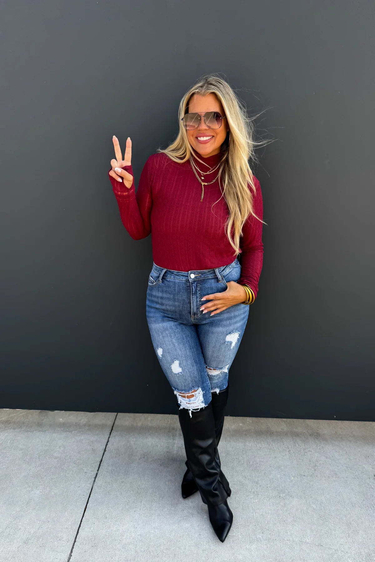 WINE PORSHA LACE TOP