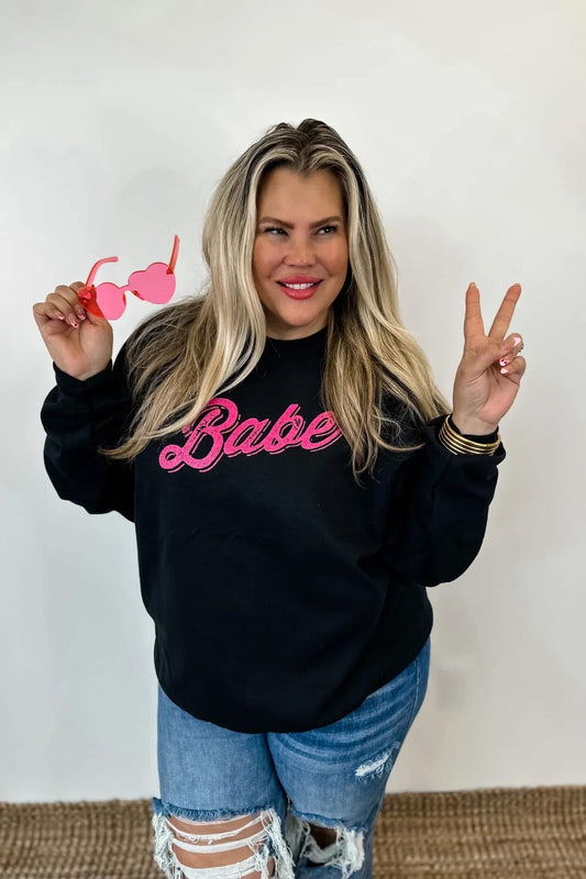 BABE BLACK CREWNECK
