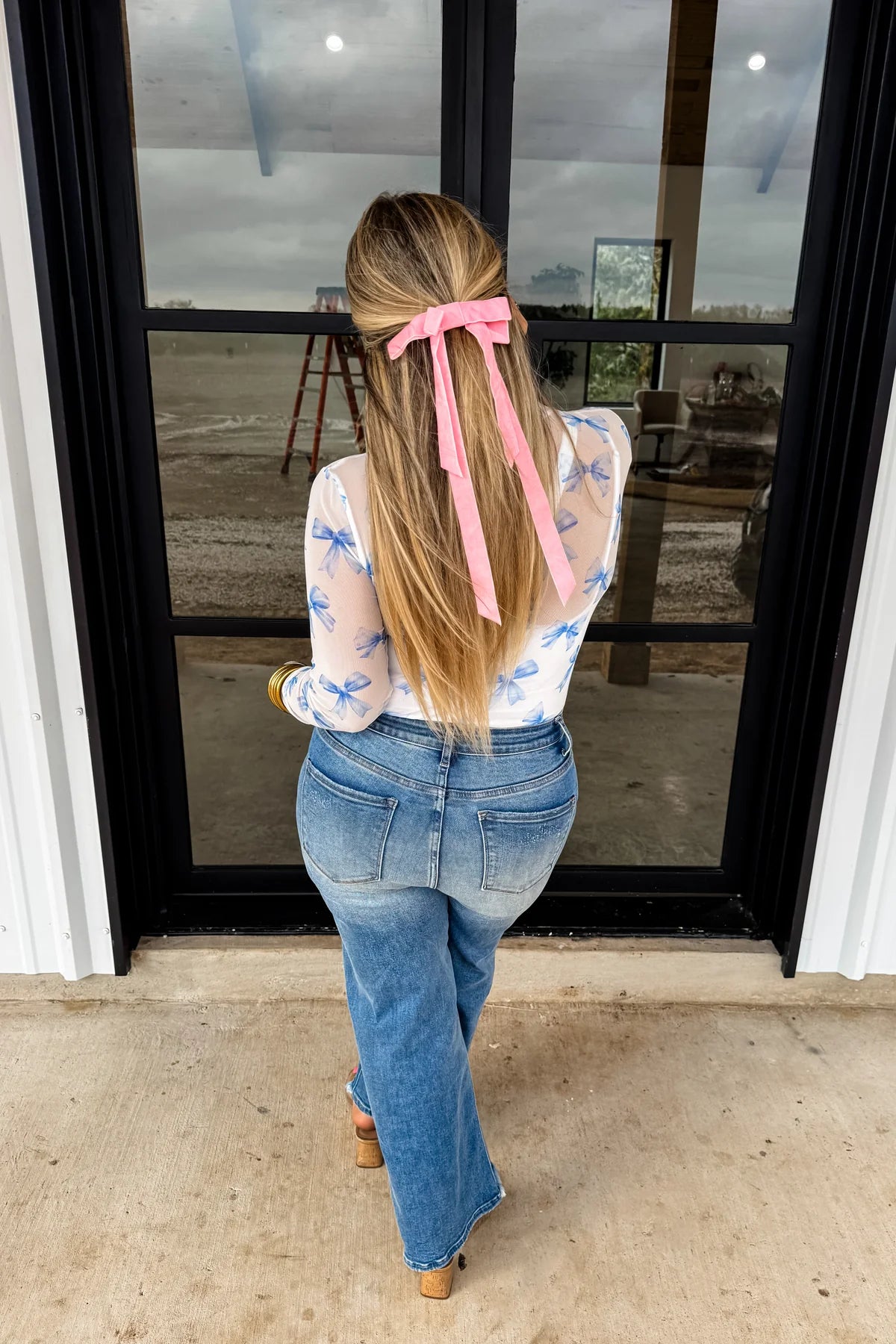 CHRISSA BOW MESH TOP