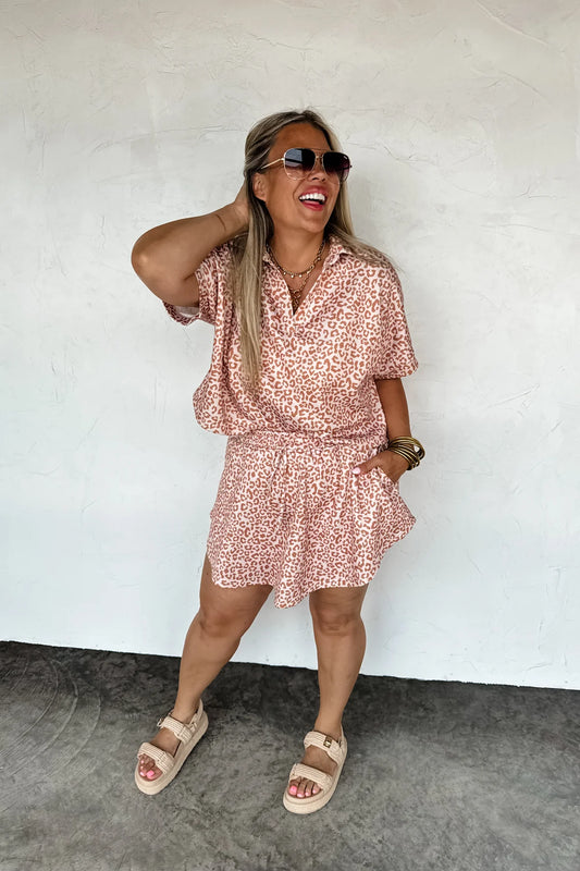 BEIGE HOT TO SPOT CHEETAH SKORT SET